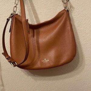 Leather Kate Spade crossbody/shoulder bag🧡